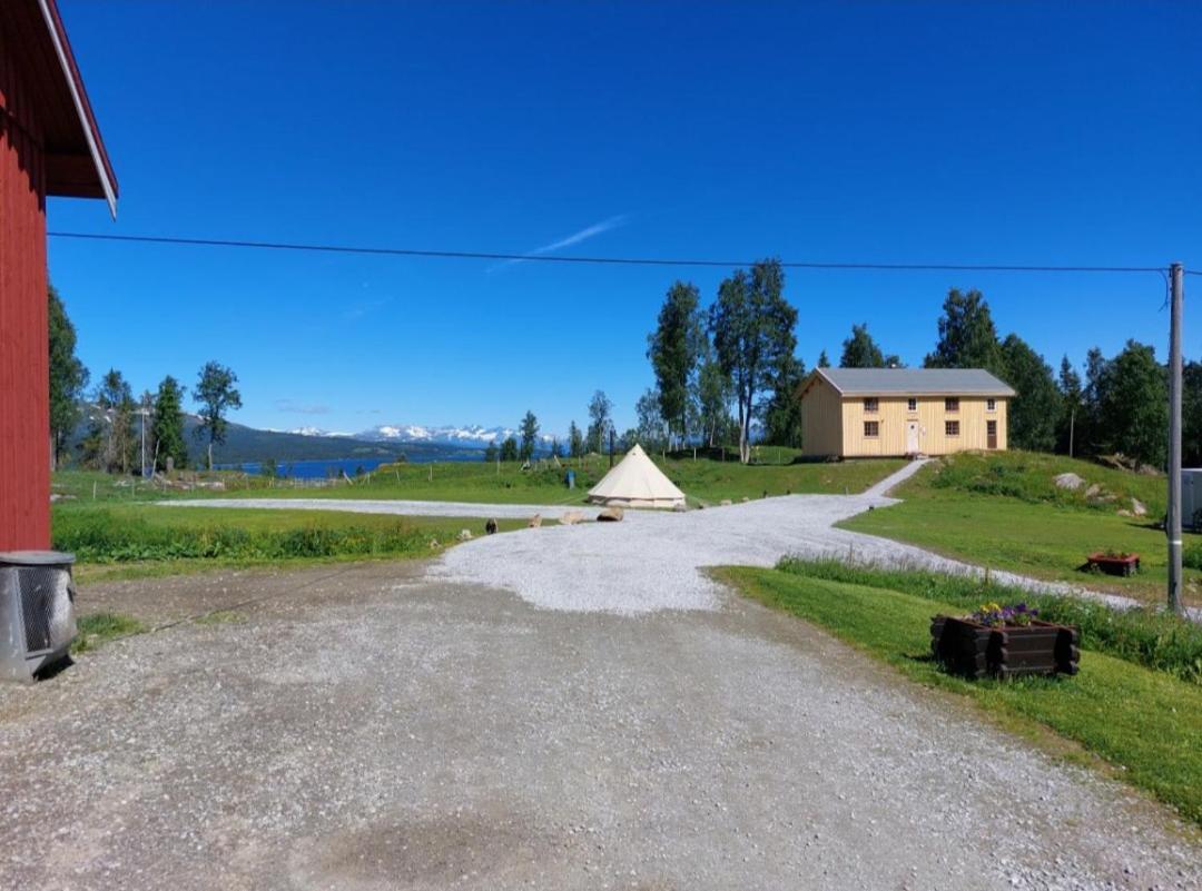 Hotel Villmarksgard Camping Hattfjelldal Exterior foto